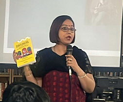 Sujata interacting with the students of Amity International (Gurgaon) and talking about her latest book, 'Sunflowers.'